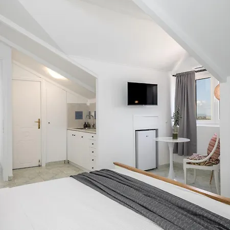 公寓 Eraora Lofts & Kefalonia